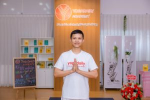 Nguyen-Duc-Thach-Yogadaily